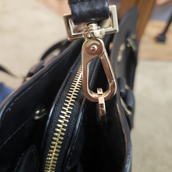 Michael Kors Savannah Medium Saffiano Leather Satchel Tote Bag - Picture 13 of 16